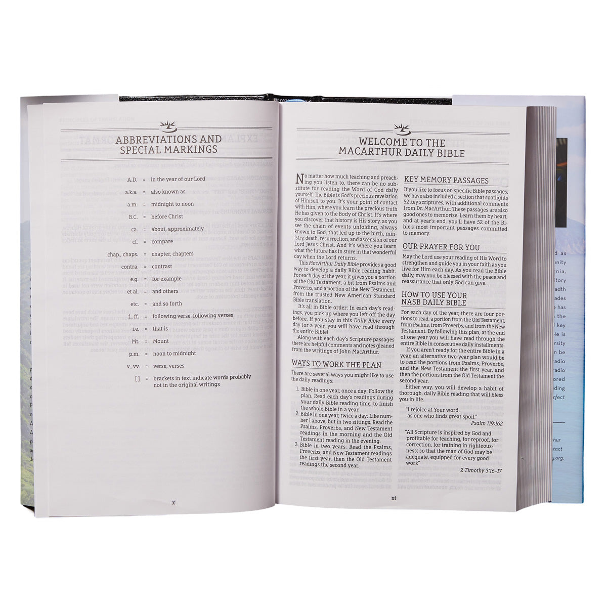 NASB MacArthur Daily Bible 2nd Edition (Comfort Print)(Hardcover)