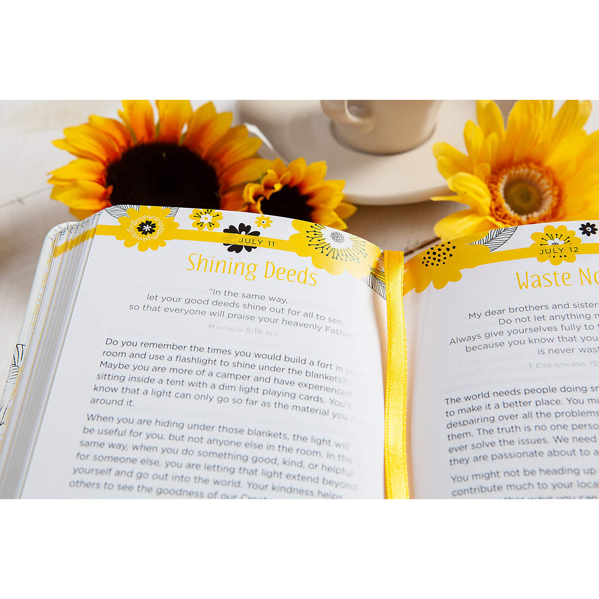 365 Days Of Kindness: Daily Devotions (Imitation Leather)