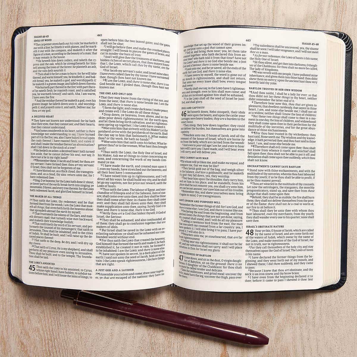 KJV Compact Bible Value Edition Navy (Imitation Leather)