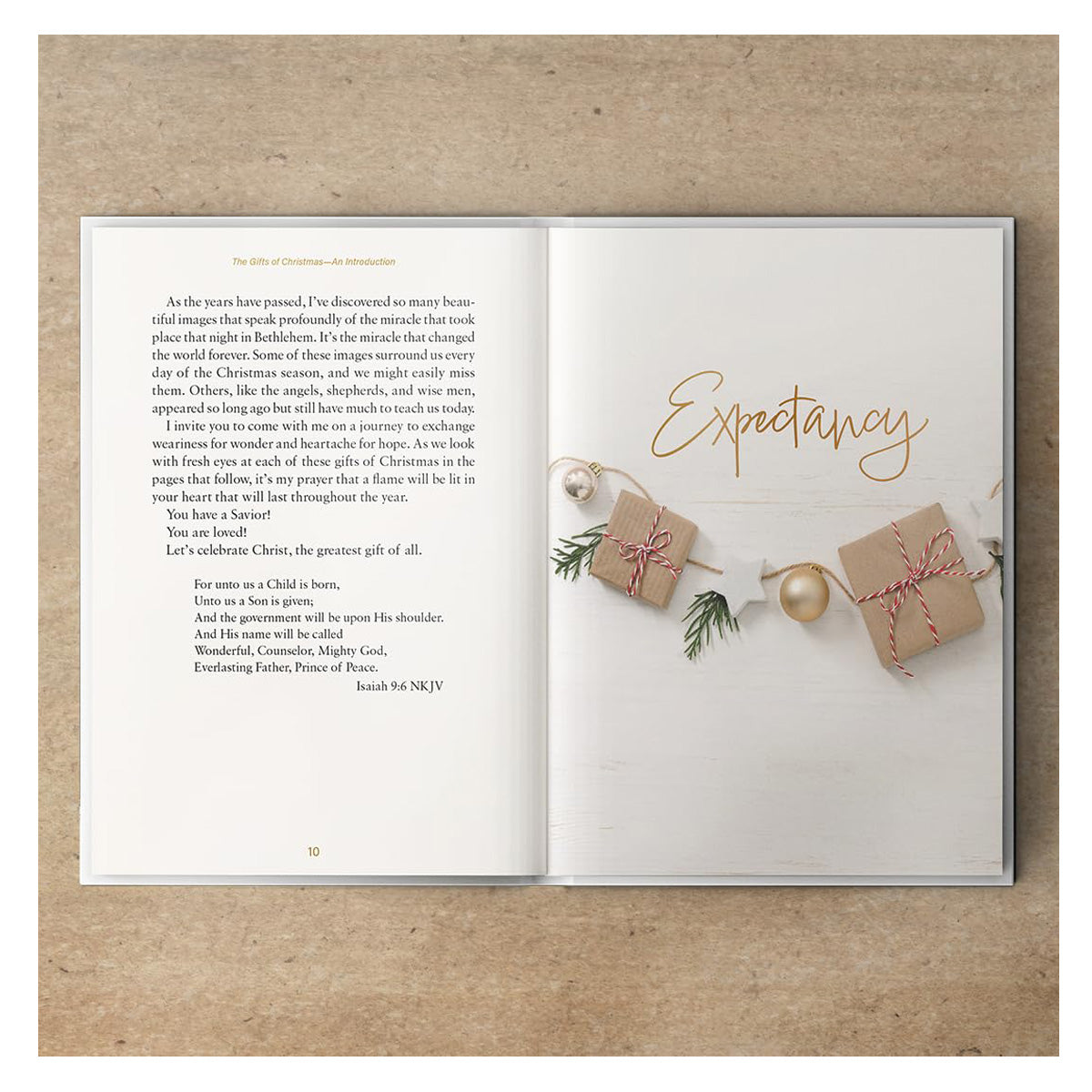 The Gifts of Christmas: 25 Joy-Filled Devotions for Advent (Hardcover)