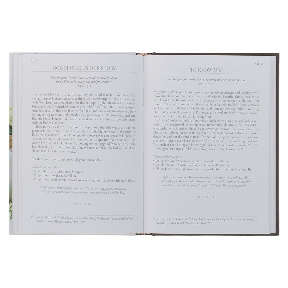 Ten Minutes with God Devotions for Women: 365 Devotions (Hardcover)