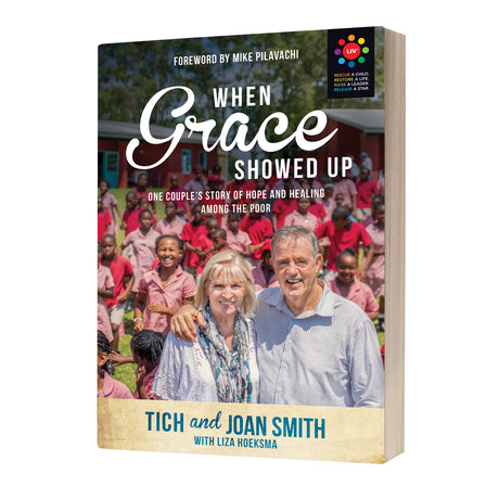 When Grace Showed Up (Paperback)